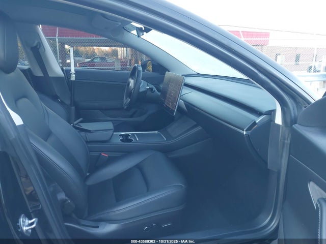 2021 TESLA MODEL 3 5YJ3E1EA3MF915101 Photo 4