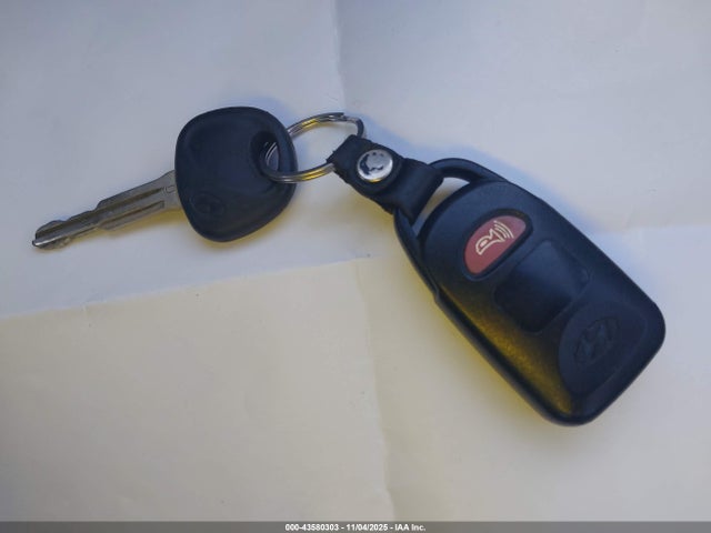 2008 HYUNDAI ELANTRA KMHDU46D48U563026 Photo 10