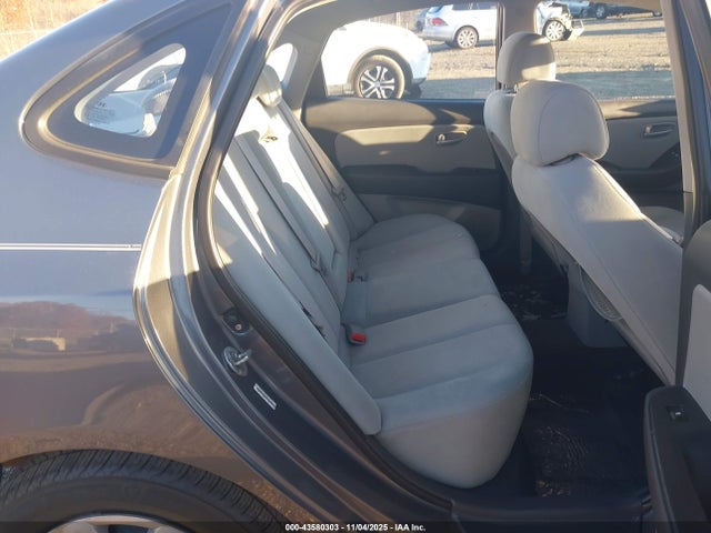 2008 HYUNDAI ELANTRA KMHDU46D48U563026 Photo 7