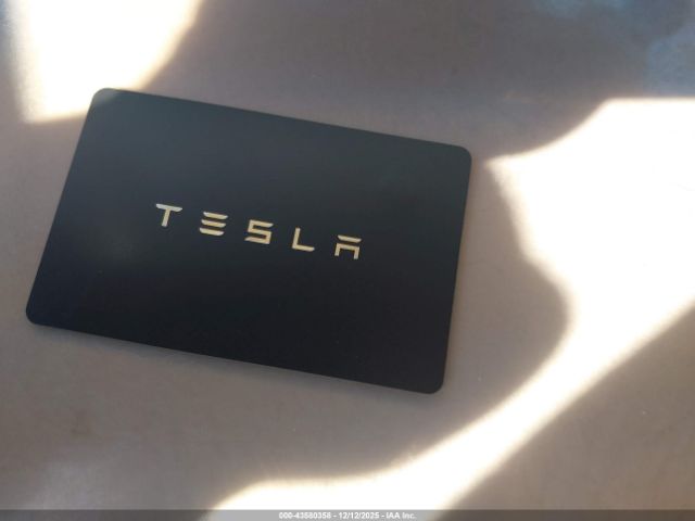 2026 TESLA MODEL Y 7SAYGDEE7TA391681 Photo 10
