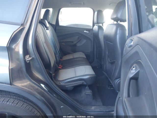 Ford ESCAPE SE 2017 1FMCU0G91HUC11259 Image 8