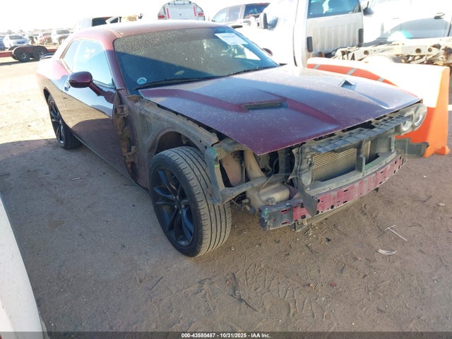 Продажа на аукционе авто 2017 Dodge Challenger Sxt, vin: 2C3CDZAG3HH598131, номер лота: 43580487