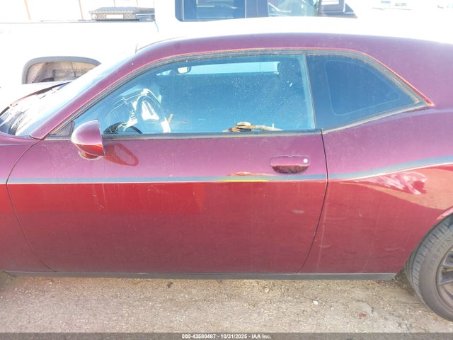 Продажа на аукционе авто 2017 Dodge Challenger Sxt, vin: 2C3CDZAG3HH598131, номер лота: 43580487