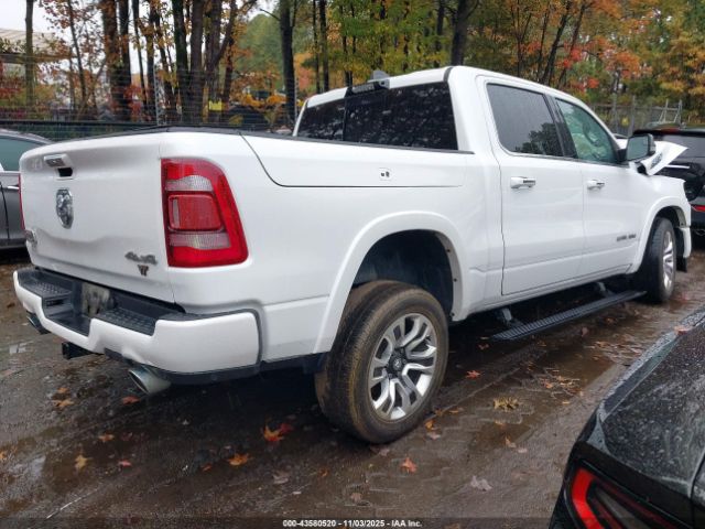 2022 RAM 1500 1C6SRFKTXNN137098 Photo 3