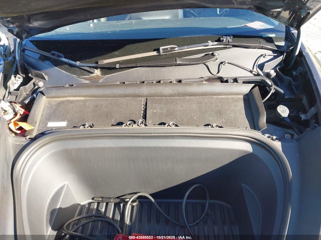 Продаж на аукціоні авто 2023 Tesla Model Y Awd/long Range Dual Motor All-wheel Drive, vin: 7SAYGDEEXPA185809, номер лоту: 43580552