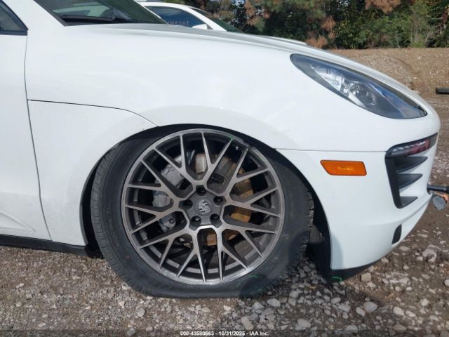 2018 PORSCHE MACAN WP1AB2A56JLB35793 Photo 5