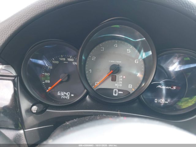 2018 PORSCHE MACAN WP1AB2A56JLB35793 Photo 6