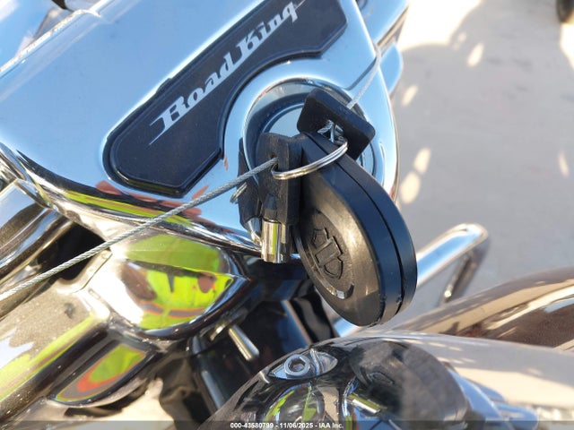 2021 HARLEY-DAVIDSON FLHR 1HD1FBC10MB613473 Photo 10