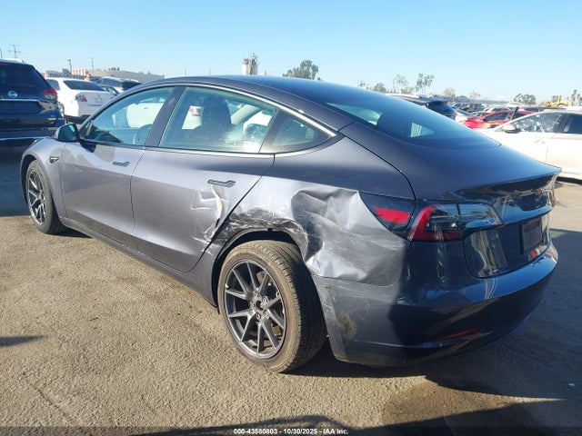 2023 TESLA MODEL 3 5YJ3E1EA0PF540790 Photo 2