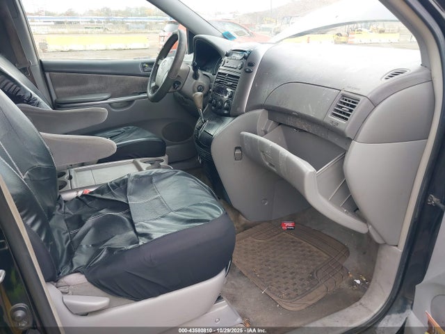 2008 Toyota Sienna Le მანქანა იყიდება აუქციონზე, vin: 5TDBK23C88S015746, აუქციონის ნომერი: 43580810