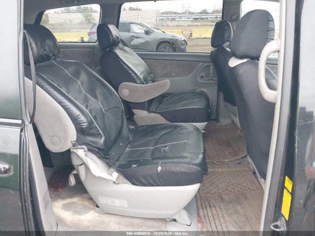 2008 Toyota Sienna Le მანქანა იყიდება აუქციონზე, vin: 5TDBK23C88S015746, აუქციონის ნომერი: 43580810