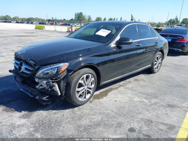 2017 MERCEDES-BENZ C 300 WDDWF4KB8HR244605 Photo 1