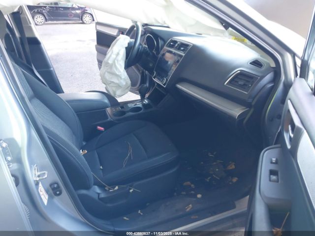 2018 SUBARU OUTBACK 4S4BSACC5J3366143 Photo 4