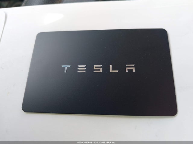 2023 TESLA MODEL Y 7SAYGDEF8PF863923 Photo 10