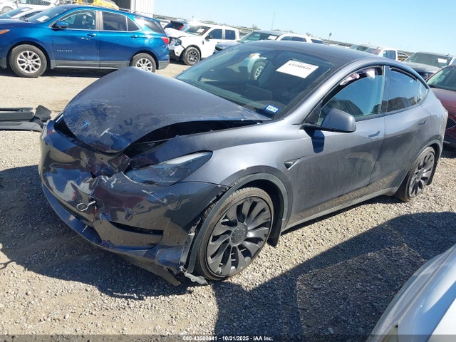 2023 TESLA MODEL Y 7SAYGDEF8PF863923 Photo 1