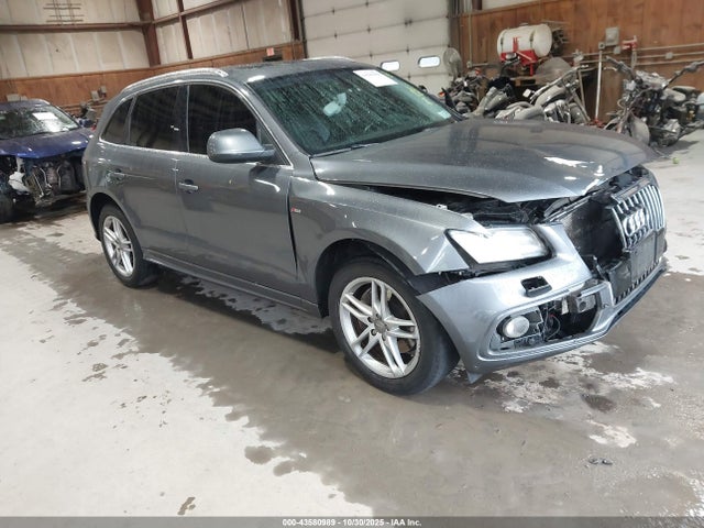 2014 AUDI Q5 WA1DGAFP8EA012318 Photo 0