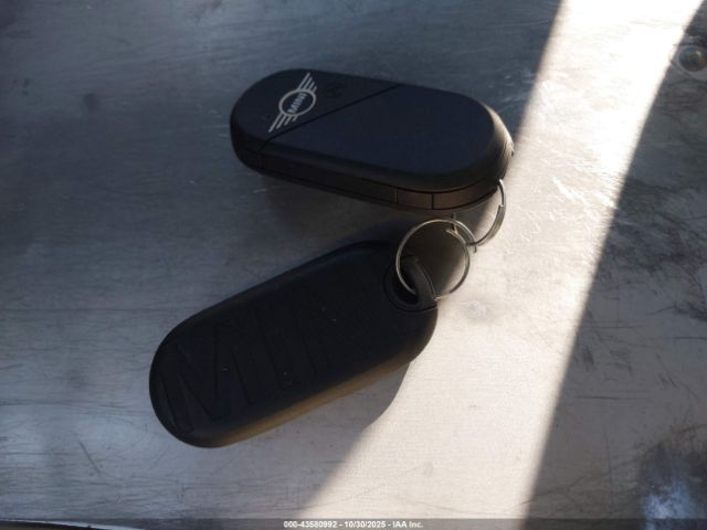 2025 MINI HARDTOP WMW53GD07S2X05656 Photo 10