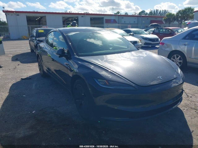2024 TESLA MODEL 3 5YJ3E1EA9RF737721 Photo 0