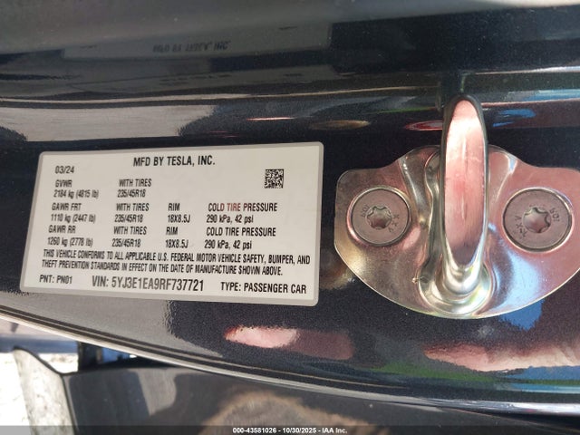 2024 TESLA MODEL 3 5YJ3E1EA9RF737721 Photo 8