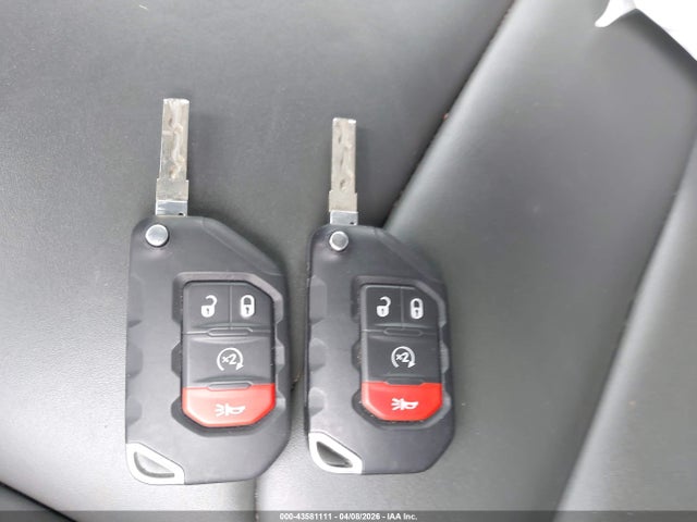 43581111 :رقم المزاد ، 1C6JJTEG9RL106958 vin ، 2024 Jeep Gladiator Mojave X مزاد بيع