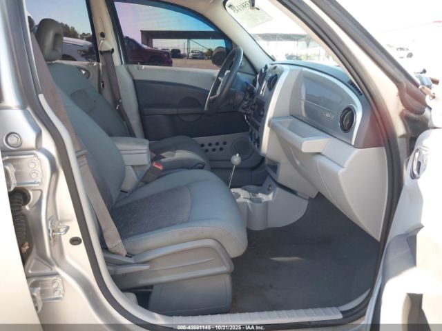 2009 CHRYSLER PT CRUISER 3A8FY48999T615068 Photo 4