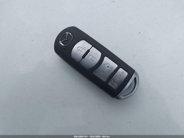 2016 MAZDA MAZDA3 JM1BM1T71G1317043 Photo 10