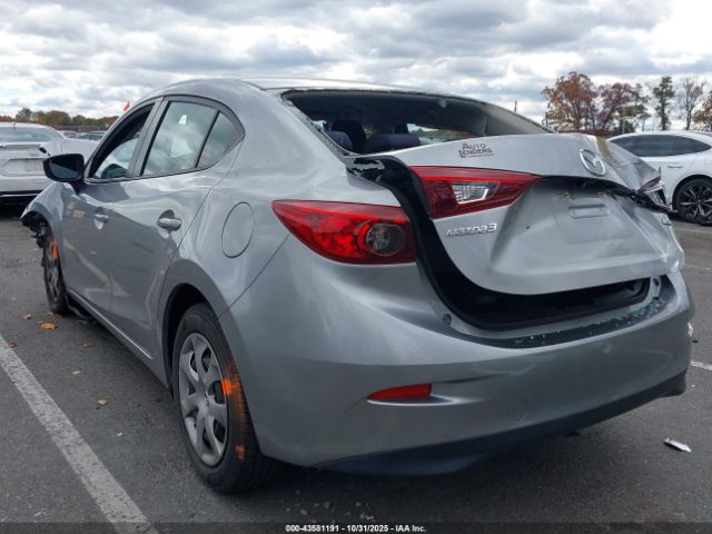 2016 MAZDA MAZDA3 JM1BM1T71G1317043 Photo 2