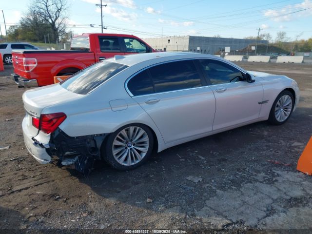 2015 BMW 740LI WBAYE4C59FD947023 Photo 3