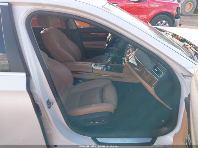 2015 BMW 740LI WBAYE4C59FD947023 Photo 4