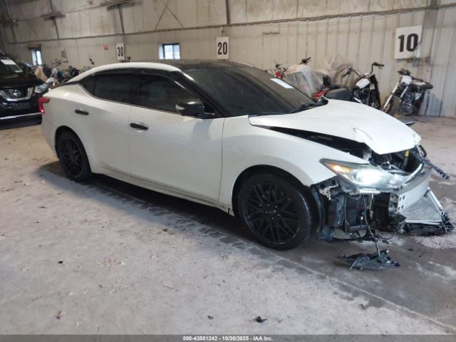 2016 NISSAN MAXIMA 1N4AA6AP3GC415375