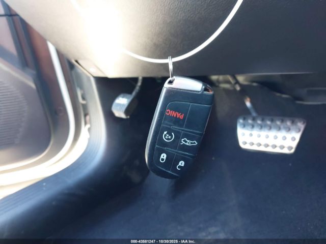 2021 DODGE CHALLENGER 2C3CDZBT0MH651440 Photo 10