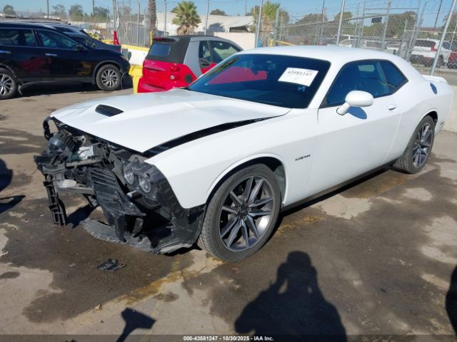 2021 DODGE CHALLENGER 2C3CDZBT0MH651440 Photo 1