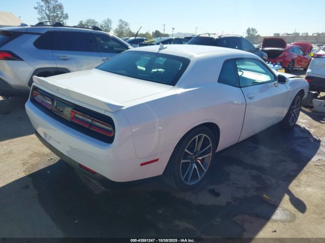 2021 DODGE CHALLENGER 2C3CDZBT0MH651440 Photo 3
