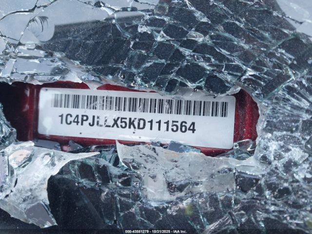 2019 JEEP CHEROKEE 1C4PJLLX5KD111564 Photo 8