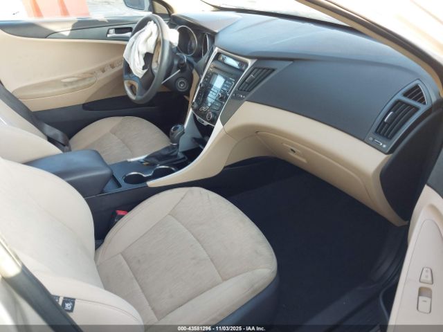 2011 HYUNDAI SONATA 5NPEB4AC5BH094091 Photo 4