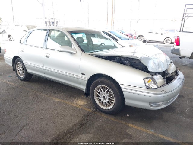 1999 TOYOTA AVALON 4T1BF18B6XU323129