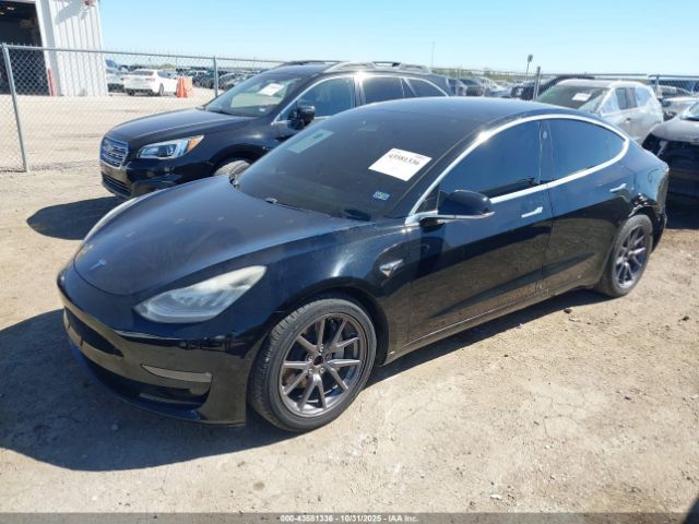 2019 TESLA MODEL 3 5YJ3E1EB5KF197041 Photo 1
