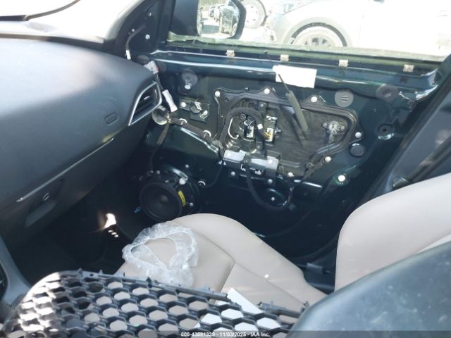 2017 JAGUAR F-PACE SADCJ2BVXHA891939 Photo 4