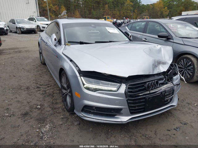 2016 AUDI A7 WAU2GAFC6GN004589 Photo 0