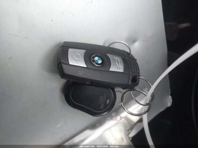 2011 BMW M3 WBSPM9C58BE203831 Photo 10