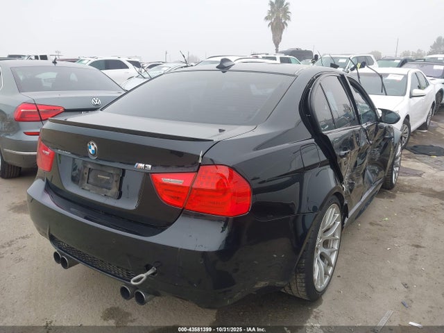 2011 BMW M3 WBSPM9C58BE203831 Photo 3