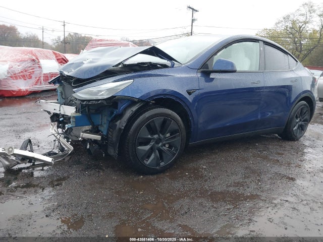 2024 TESLA MODEL Y 7SAYGAEE5RF200351 Photo 5