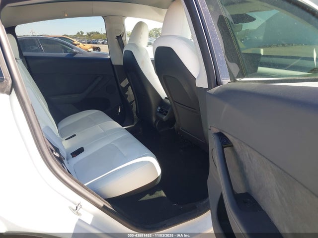 2024 TESLA MODEL Y 7SAYGDEE4RA267781 Photo 7