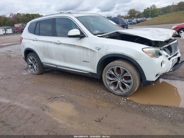 2016 BMW X3 5UXWX9C53G0D71635