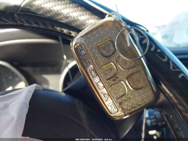 2019 JAGUAR F-PACE SADCS2FX3KA390200 Photo 10