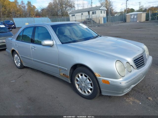 2000 MERCEDES-BENZ E 320 WDBJF65J3YB155941