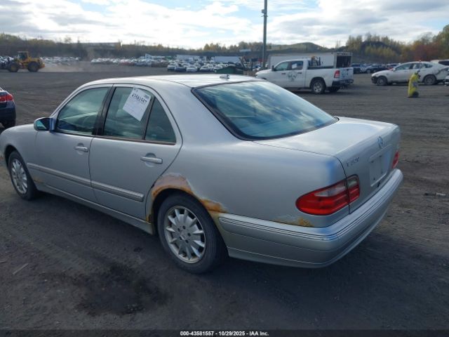 2000 MERCEDES-BENZ E 320 WDBJF65J3YB155941 Photo 2