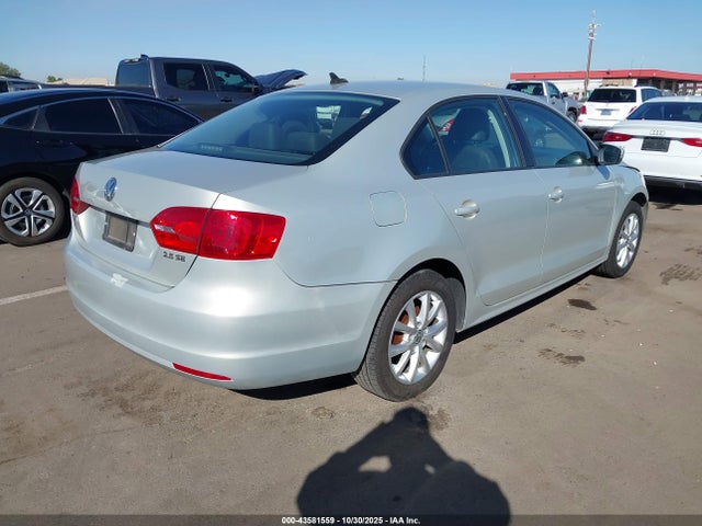2011 Volkswagen Jetta 2.5l Se მანქანა იყიდება აუქციონზე, vin: 3VWDZ7AJ3BM350761, აუქციონის ნომერი: 43581559