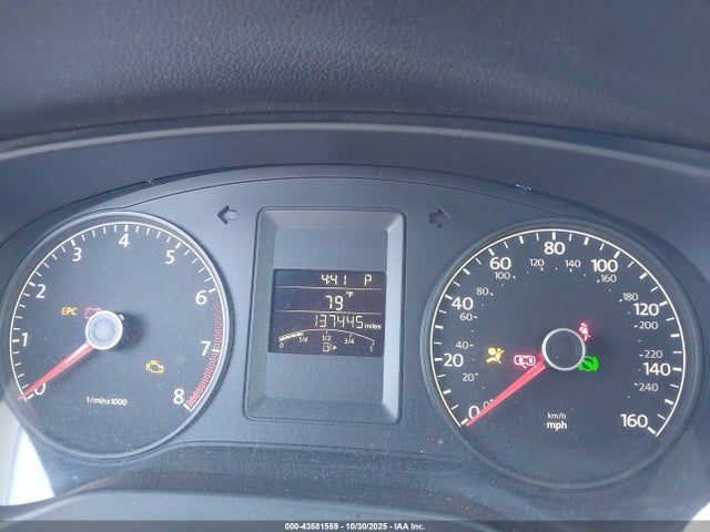 2011 Volkswagen Jetta 2.5l Se მანქანა იყიდება აუქციონზე, vin: 3VWDZ7AJ3BM350761, აუქციონის ნომერი: 43581559