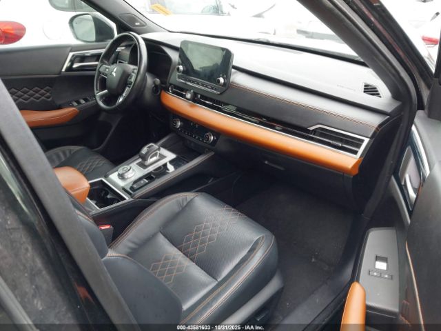 2022 MITSUBISHI OUTLANDER JA4J4VA80NZ028341 Photo 4